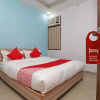 Отель Mohit International 2 By OYO Rooms, фото 6