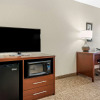 Отель Comfort Inn & Suites Cincinnati Eastgate, фото 7
