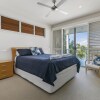 Отель Sunshine Beach, Self Contained Unit, Beach Views - Unit 2 Elouera, 44 Elanda Street, фото 3