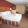 Отель Holiday Inn Express & Suites Loveland, an IHG Hotel, фото 5