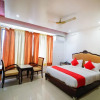 Отель OYO 24105 Metro, фото 3
