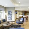 Отель TownePlace Suites by Marriott Louisville Airport в Льюисвилле