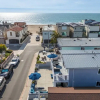 Отель Ocean Breeze Buyout by Avantstay Steps to Beach!, фото 25
