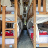 Отель Reddoorz Hostel @ Raya Canggu 2, фото 12
