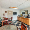 Отель Econo Lodge, фото 14