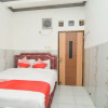 Отель OYO 1480 Villa Dua Putri, фото 3