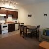 Отель Pemberton Gateway Village Suites, фото 31