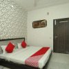 Отель OYO 8607 Hotel Sky Inn, фото 3