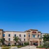 Отель Hampton Inn & Suites Lake Jackson-Clute в Слюте