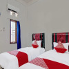 Отель OYO 92135 A3 Homestay Syariah Executive, фото 5
