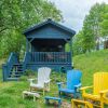 Отель Tiny Blue Ridge Cabin Breathtaking Views, фото 4