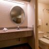 Отель Red Roof Inn Detroit - Roseville/ St Clair Shores, фото 28