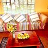 Отель Manzini Swazi King Chalets, фото 10