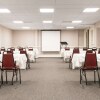 Отель Ramada Paintsville Hotel & Conference Center, фото 17