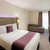 Отель Premier Inn Watford Central, фото 13