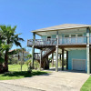Отель Just Beachy 2 - 3 Br Home, фото 12