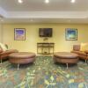 Отель Candlewood Suites Mooresville/Lake Norman,NC, an IHG Hotel, фото 9