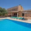 Отель Villa Closer Felanitx Town for 9 People With Private Pool and Wifi Internet, фото 12
