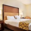Отель Belmont Inn & Suites, фото 6