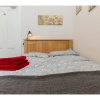 Отель Spacious, Bright 5-br Flat for 10 in Edinburgh, фото 5