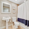 Отель Indigo East 702, фото 14