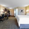 Отель Candlewood Suites Kalamazoo Se, an IHG Hotel, фото 12