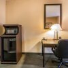 Отель Comfort Suites West Jacksonville, фото 27