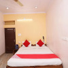 Отель Varanasi Stays By OYO Rooms, фото 3