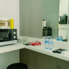 Отель Cozy Studio Apartment At Aeropolis Residence Near Cgk Airport, фото 2