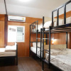 Отель At Pier Hostel Lanta, фото 6