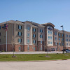 Отель Candlewood Suites Youngstown W I-80 Niles Area, an IHG Hotel, фото 1