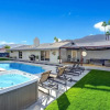 Отель Fey Norte by Avantstay - Modern Palm Springs Home w Spa, Pool & Fire-pit!, фото 15