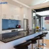 Отель Mountain Vista - recently renovated beautiful home with spa pool, фото 5