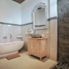 Отель Sitala Suite, фото 4