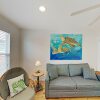 Отель New Listing! Ge Walk Charmer -- Near Beach 3 Bedroom Home, фото 2