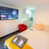 Отель Stunning 1-bed Studio in Birmingham Available, фото 1