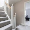 Отель Gorgeous 5BR home with garden and parking in Battersea, фото 15