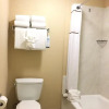 Отель Anaheim Camelot Inn & Suites, фото 5