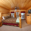 Отель Mountain Movie Inn - Six Bedroom Cabin, фото 7