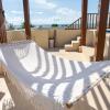 Отель Caye Reef Condos в Кайе Каулкере