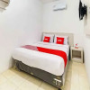 Отель Menjangan Residence At De Priok by OYO Rooms, фото 7
