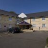 Отель Premier Inn Chippenham, фото 1