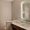 Отель Holiday Inn Express & Suites Fond Du Lac, an IHG Hotel, фото 9