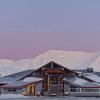 Отель Radisson Blu Polar Hotel Spitsbergen в Лонгиире