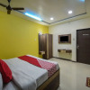 Отель OYO 16076 Hotel Happy Day, фото 12