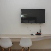 Отель Fully Furnished With Comfortable Design Studio At Menteng Park Apartment, фото 4