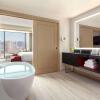 Отель Conrad Las Vegas at Resorts World, фото 7