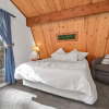 Отель Leaf It All Bepine Cabin - 2br/1.5ba/luxurious Feeling/close To Snow Play/oktoberfest/smart Tvs/wifi, фото 11