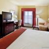 Отель Holiday Inn Express Hotel & Suites CALHOUN, фото 3