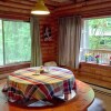 Отель Mt Baker Rim Cabin 17 - A Rustic Family Cabin With Modern Features, фото 8